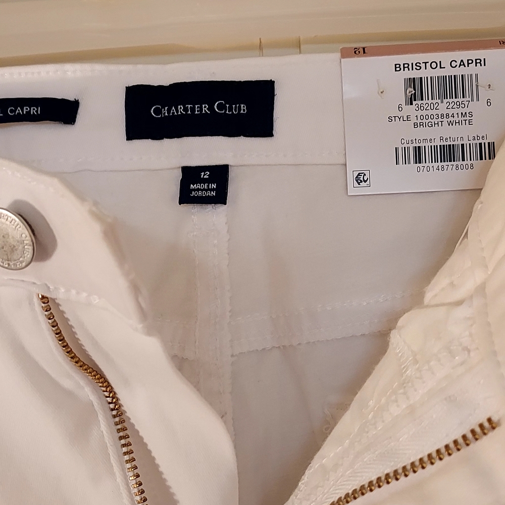 Charter Club Bright White Bristol Capri Pants. Nice Material New W Tags Sz 12